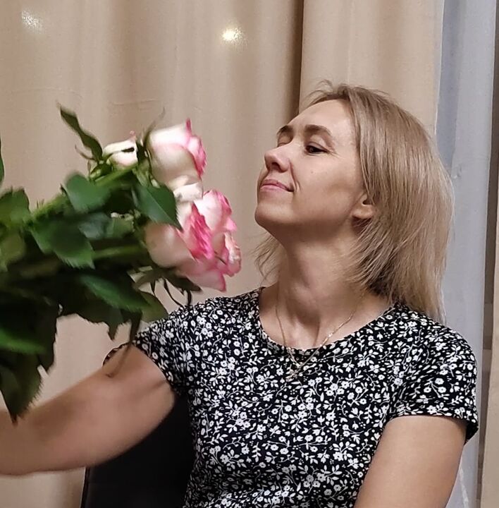 Irina Rozha, nettoyeur de train